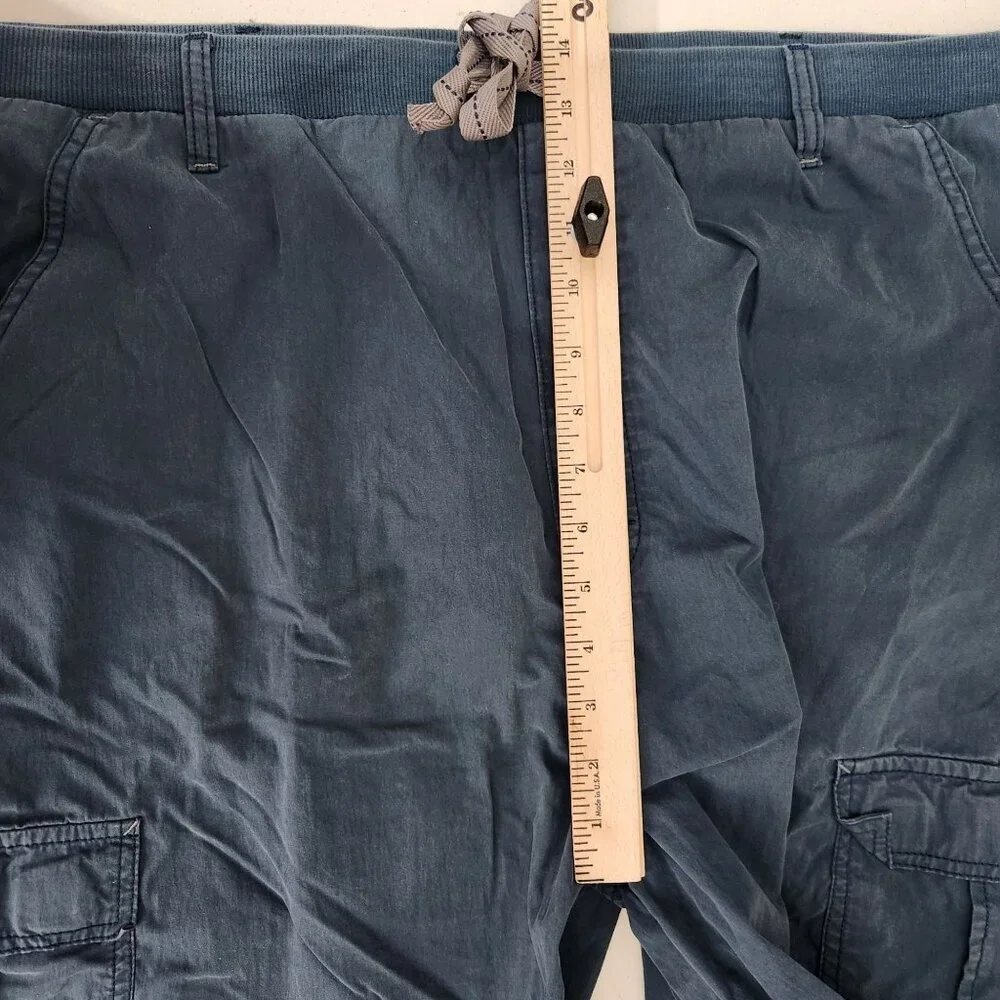 Wrangler Jeans Performance Hybrid Cargo Shorts XL Blue